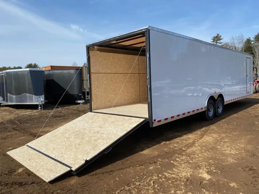 8.5x32 enclosed trailer - empty interior