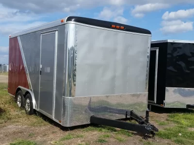 Flat Front Two Tone Exterior Trailer